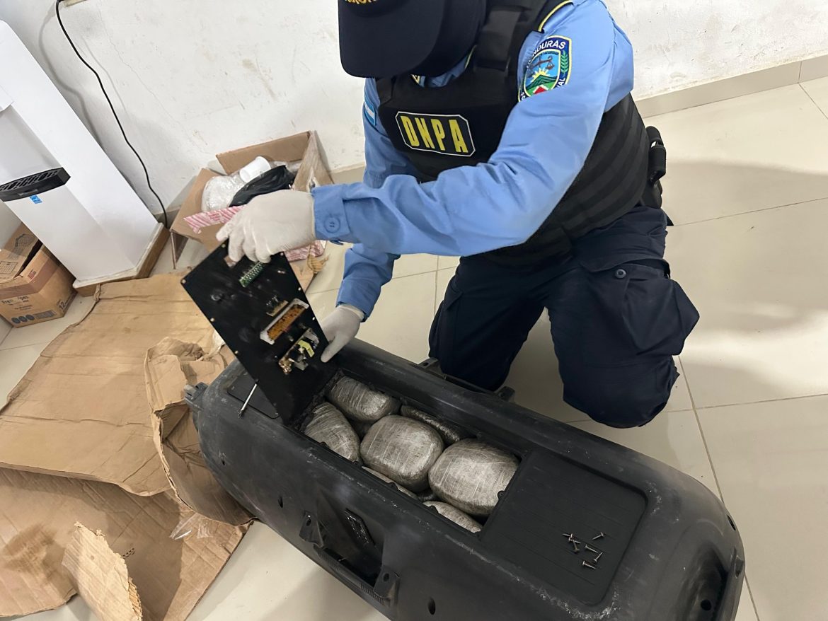 Narco parlante